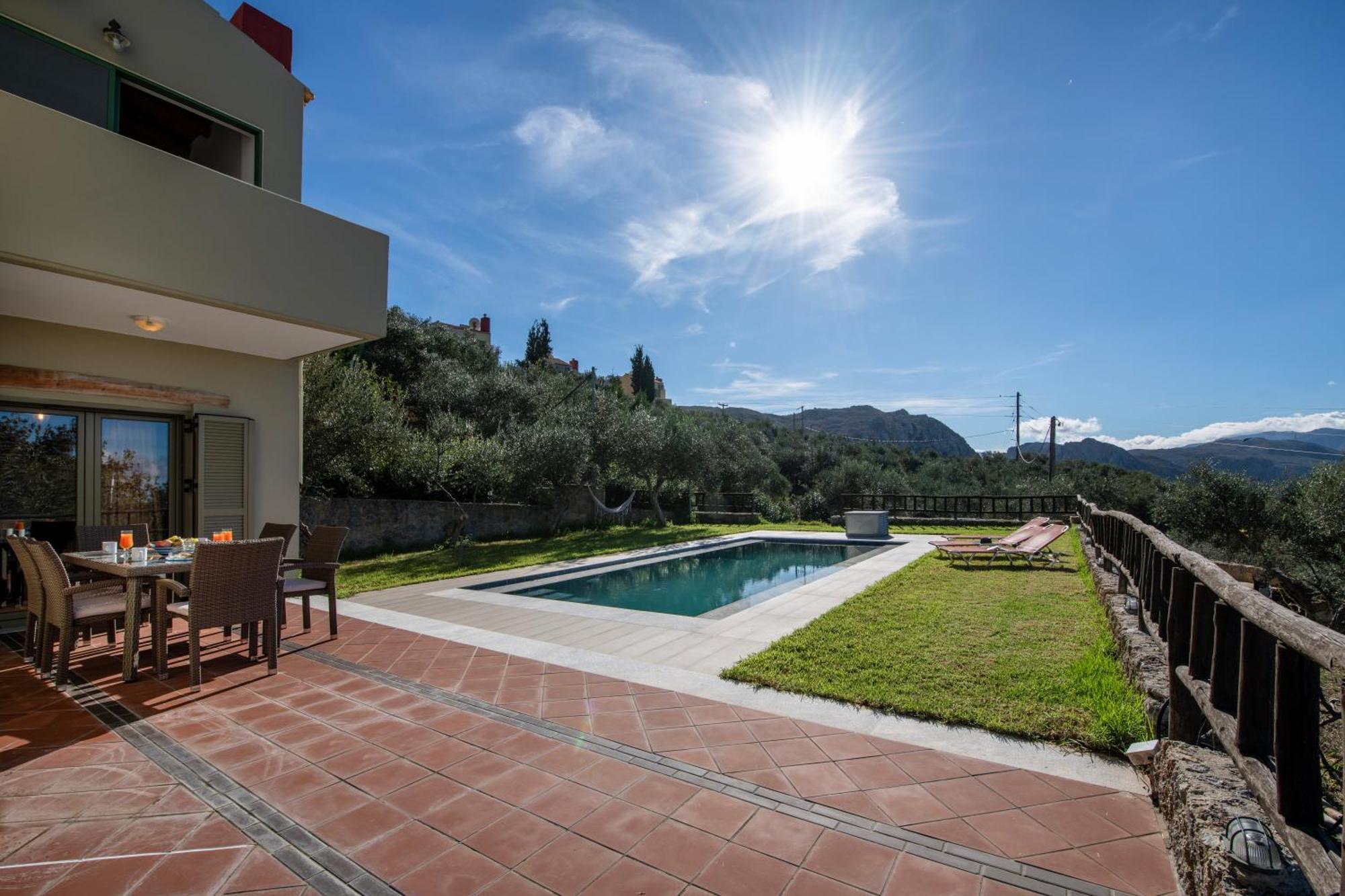 Malathiros Traditional Villas ภายนอก รูปภาพ