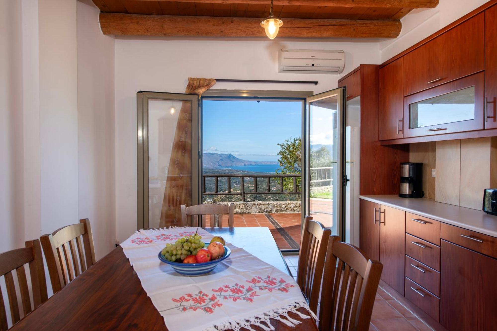 Malathiros Traditional Villas ภายนอก รูปภาพ