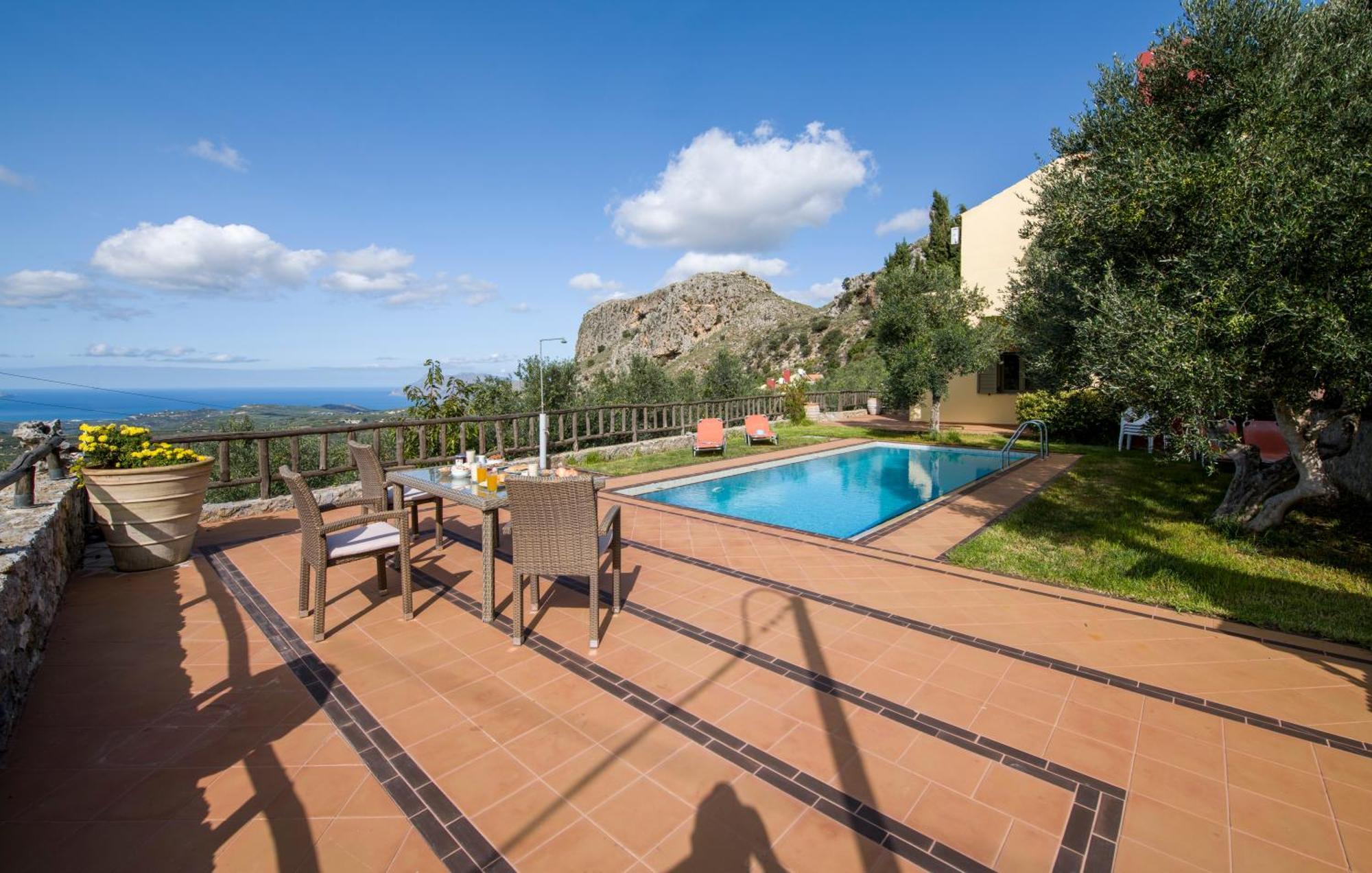 Malathiros Traditional Villas ภายนอก รูปภาพ