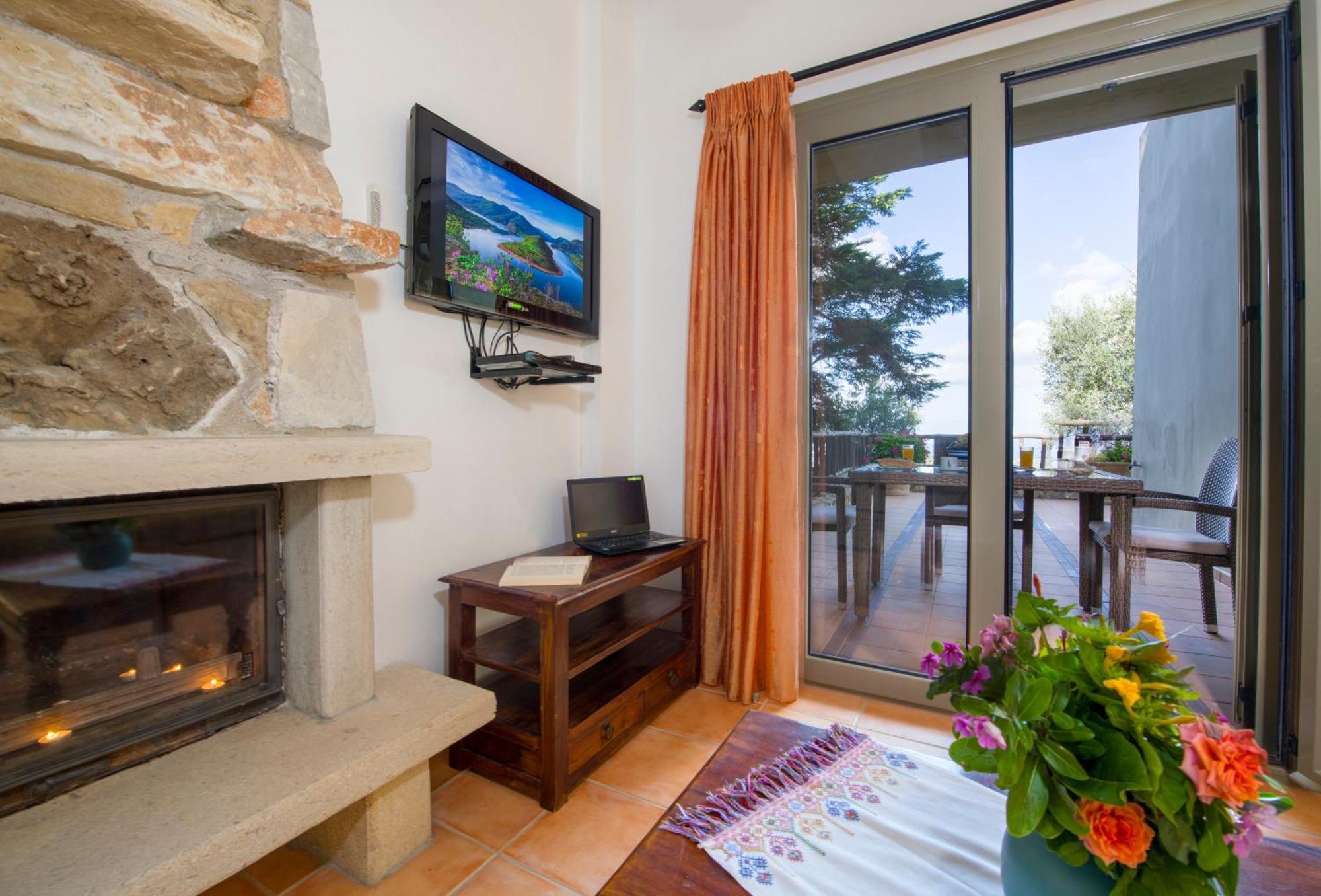 Malathiros Traditional Villas ภายนอก รูปภาพ
